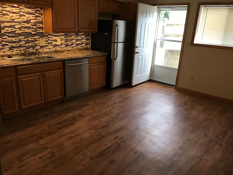 1231 N Dakota Ave #1 — Photo 10