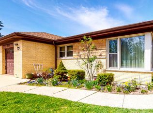 4668 W Devon Ave, Lincolnwood, IL 60712