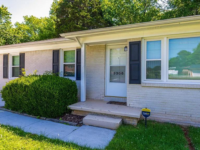 3306 Reynolds Dr NW — Photo 30