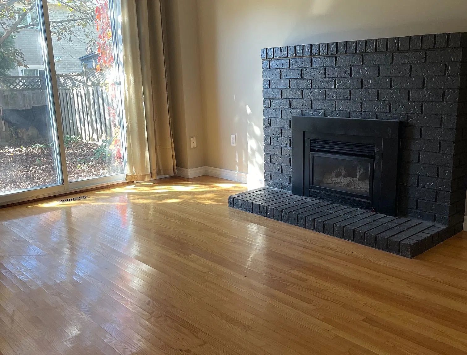 3 bed, $3,800 — Photo 4
