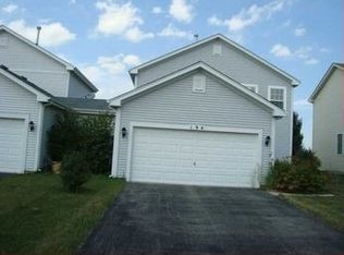 194 W Norwell Ln, Round Lake, IL 60073