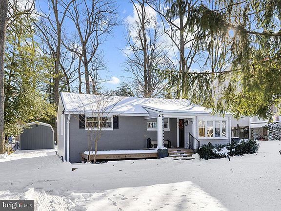 3rd image of 625 Echo Cove Dr