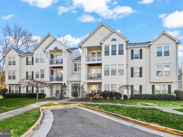 7501 Calderon Ct #249, Alexandria, VA 22306