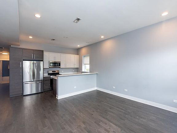 2nd image of 2026 W Coulter St #2A
