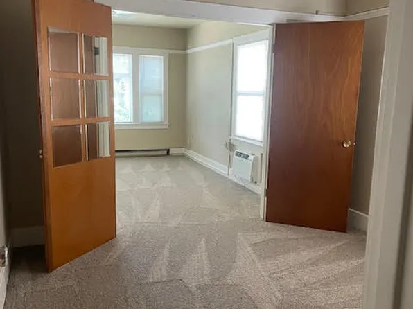 2031 I St APT 7, Sacramento, CA 95811
