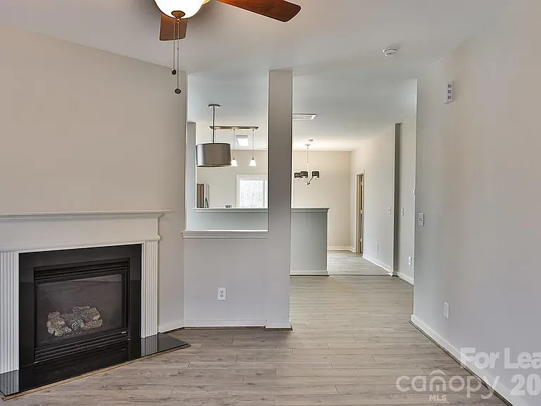 8946 Chalkstone Rd — Photo 14