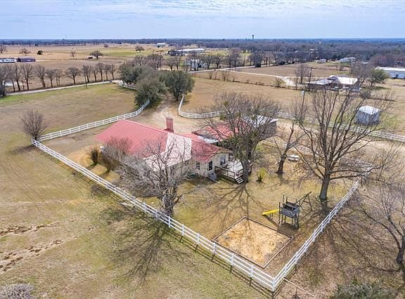 2nd image of 6879 County Road 277