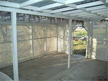 2nd image of 1002 25th St SE
