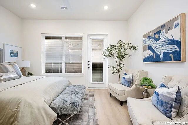 719 E Locust St #3110 — Photo 22