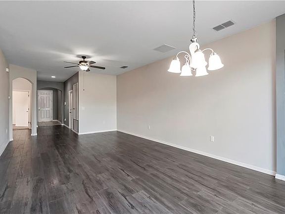 4th image of 9346 Oglethorpe Dr
