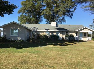 443 Riverdale Rd, Tappahannock, VA 22560