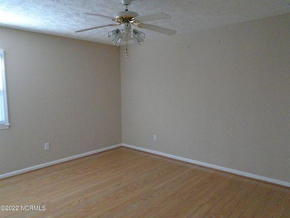 5th image of 338 Chattooga Pl