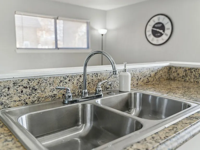 Beaumont Cove — Photo 15