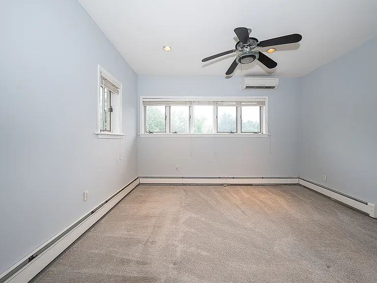 212 Elm Ter #1 — Photo 10