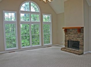 1055 Avery Creek Dr, Woodstock, GA 30188