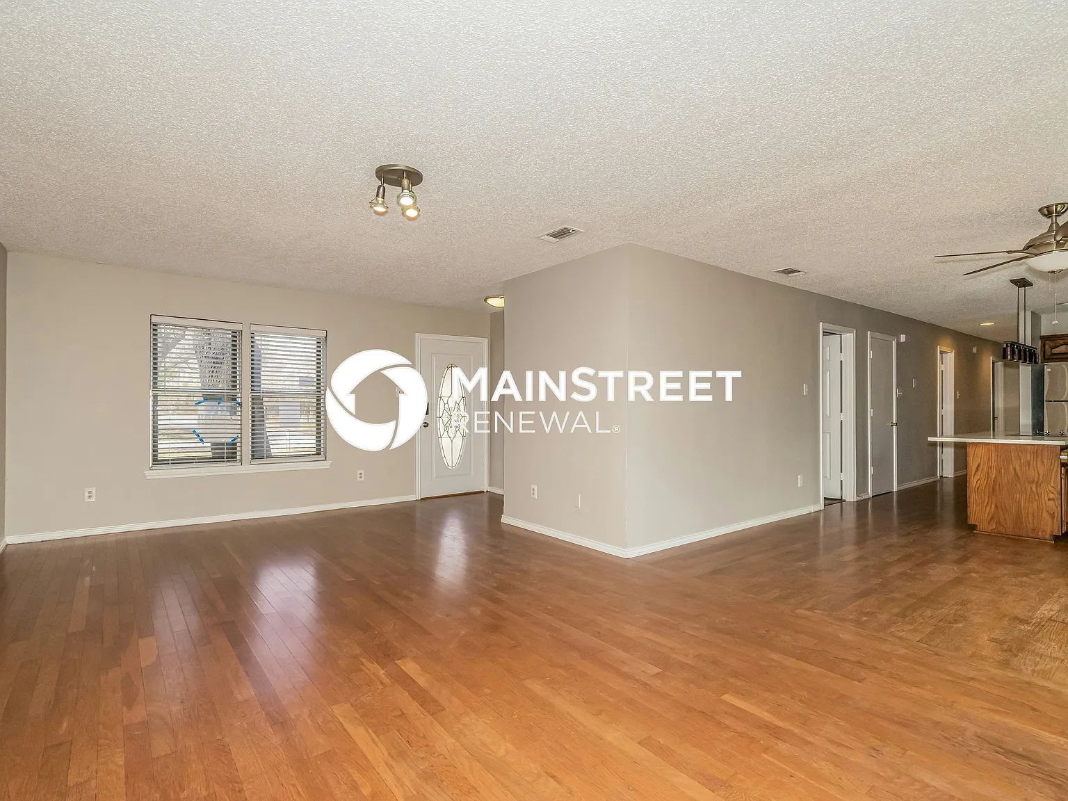 112 Bluebonnet Dr — Photo 3