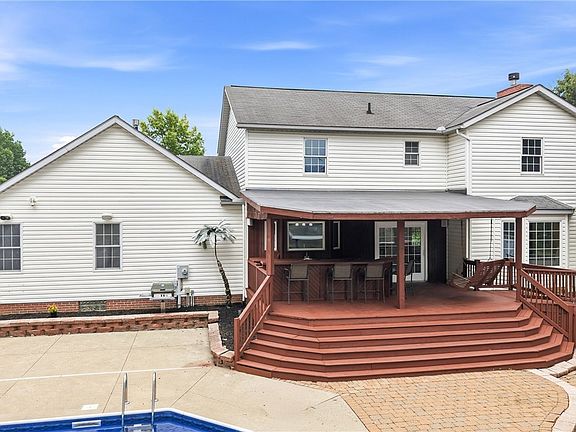 5th image of 908 Sand Lot Cir