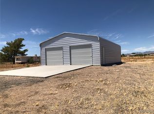 5091 W Chino Dr, Golden Valley, AZ 86413