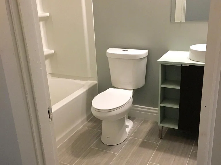 1614 Hoffner St #1 — Photo 6