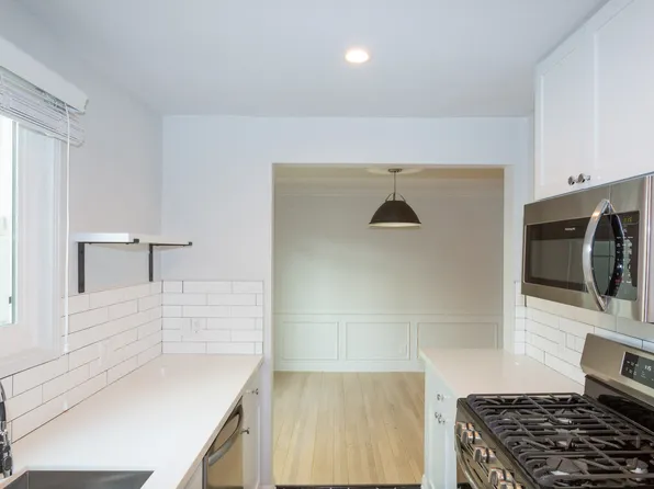 Dean on De Longpre, 8450 De Longpre Ave #14, West Hollywood, CA 90069