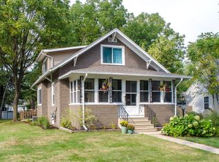 2027 Miles Ave, Kalamazoo, MI 49001