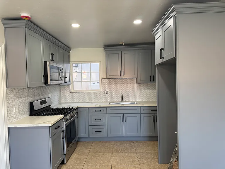 1637 E Alvin Ave #A — Photo 1