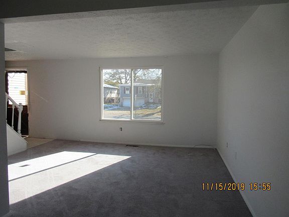4th image of 3214 Sovereign Dr