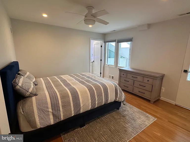 6005 Neilwood Dr — Photo 39