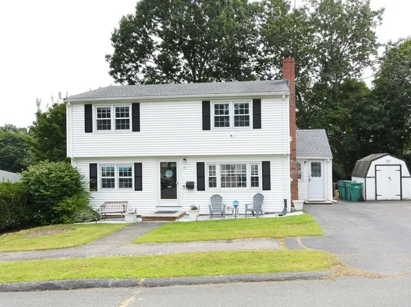 97 Spring View Dr, Lynn, MA 01904