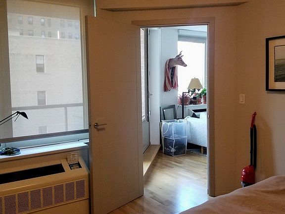 5th image of 505 Saint Marks Ave APT 7R