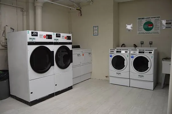 Rented by Realty 2000 Corp | media 42