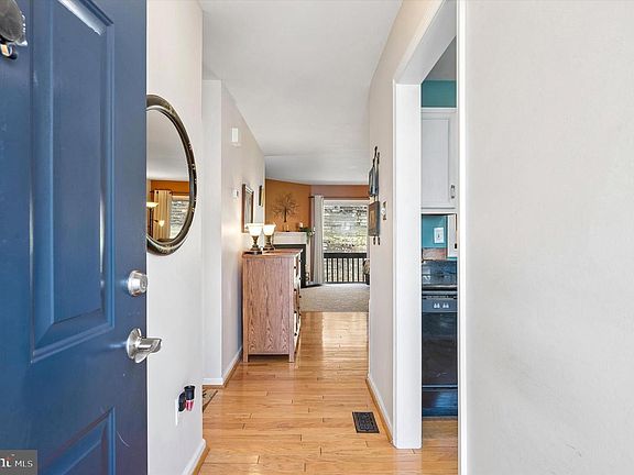2nd image of 270 Miley Rd #270