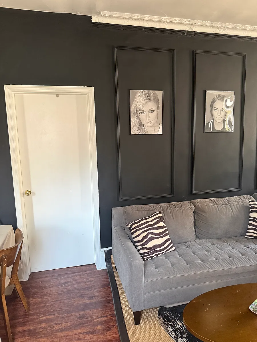 Building Photo - 351 W 47th St #5-R