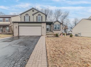 2708 Peppertree Ln, Waukegan, IL 60085