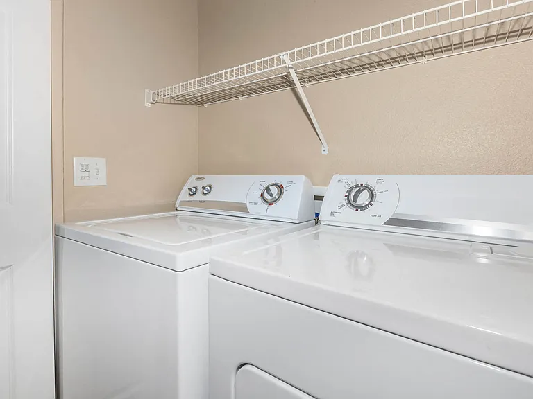 2a2 1140 SQFT 2 Bed 2 Bath