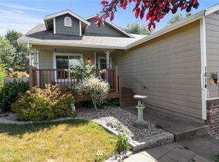 1814 Harborview Dr, Aberdeen, WA 98520