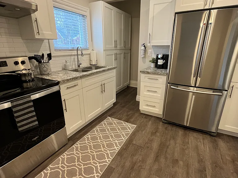 105 Cedar St S #3 — Photo 8