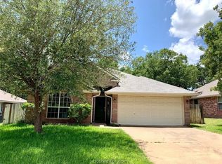 2016 Kimmy Dr, Bryan, TX 77807