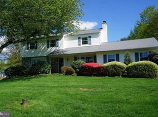 56 Stony Lane Cir, Warrington, PA 18976