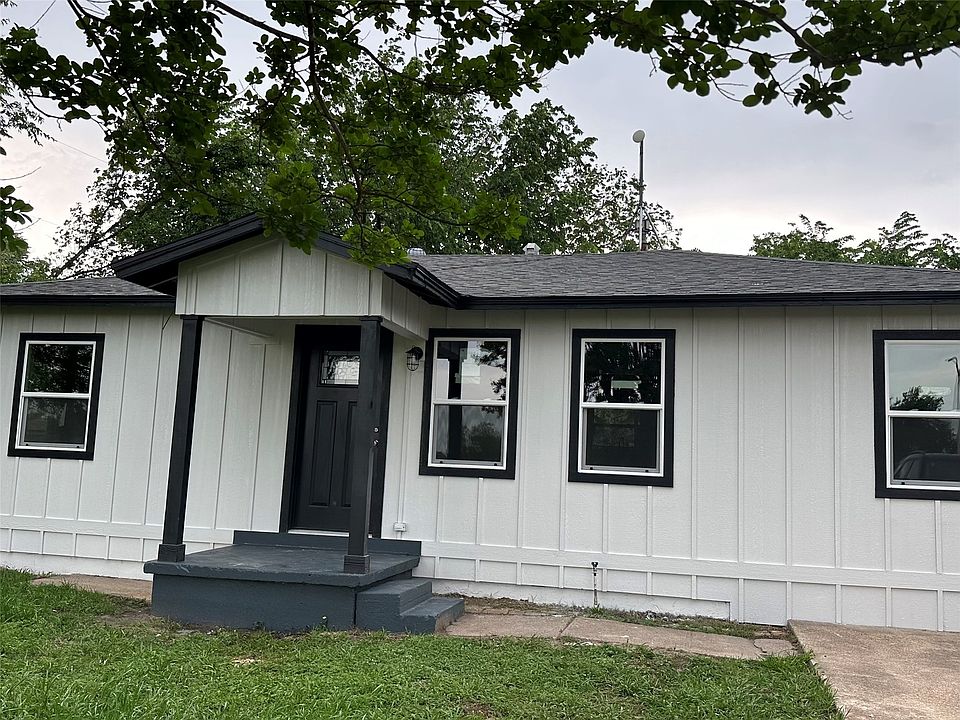 1st image of 901 N Blanche St