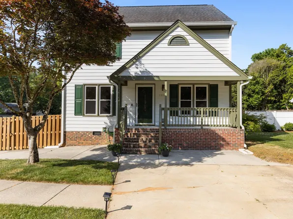 1114 Balmoral Dr, Cary, NC 27511