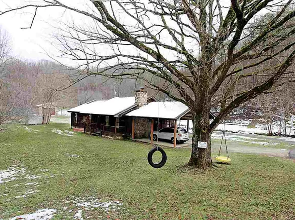3044 State Route 1750, East Point, KY 41216