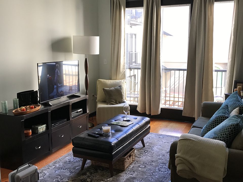 1st image of 5300 Peachtree Rd Unit 1602