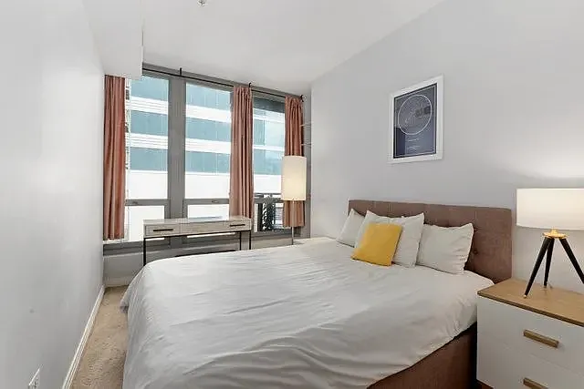 565 W Quincy St #1013 — Photo 10