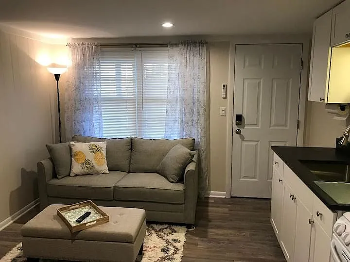78 E Grand Ave — Photo 1