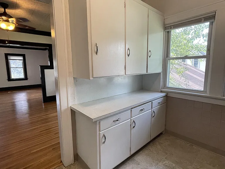 3216 E 25th St #2 — Photo 9