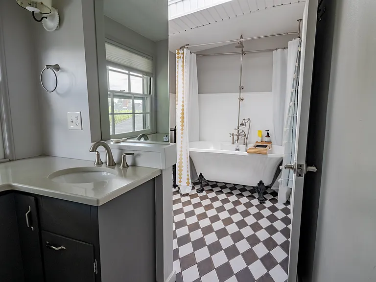 1527 NE 64th Ave — Photo 27