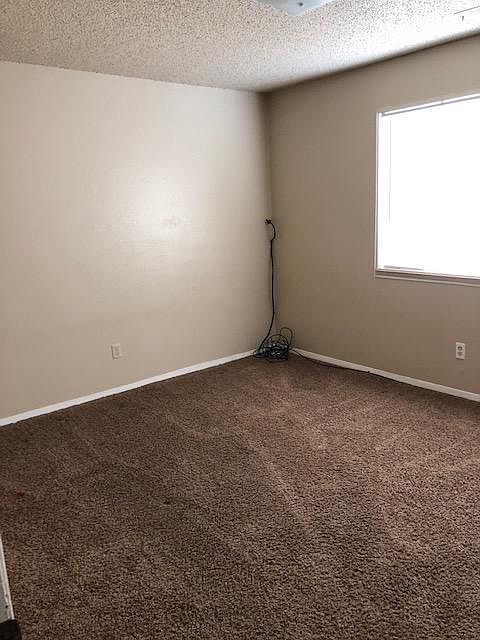 2nd image of 2110 Mohawk Rd APT D