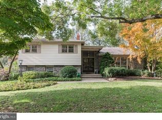 656 Oak Shade Ave, Elkins Park, PA 19027