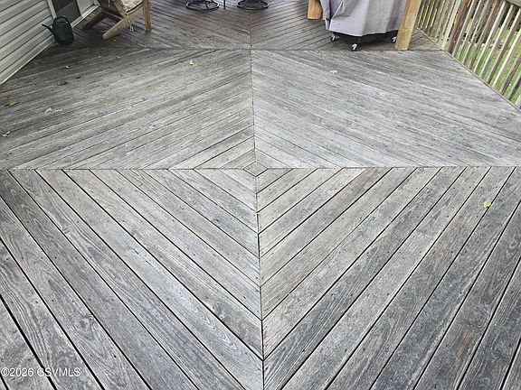 4th image of 231 Virginia Ln